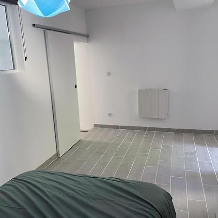 Le Cosy - T2 Avec Petite Cour Dans Centre Historique De Nerac Apartment Exterior foto
